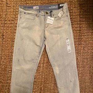 Gap Destructed Skinny Jeans